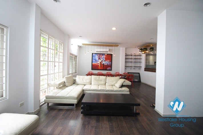 Beautiful house on the lakeside with splendid lakeview